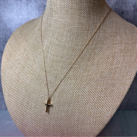 B.A.B. Barton A. Ballou 14K Gold Cross Pendant Necklace 3 Grams - Picture 3 of 8